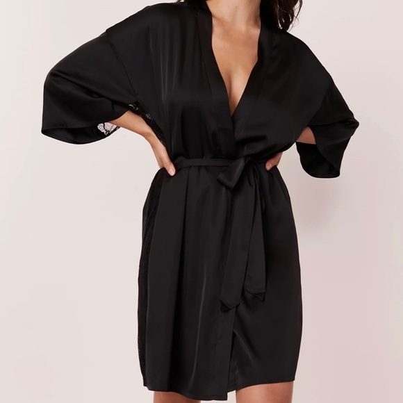 La Vie En Rose Satin and Lace Kimono (Luxury Edition) - Picture 1 of 4